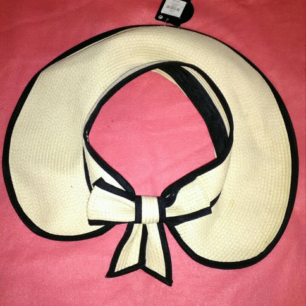 Fancy straw beach hat
